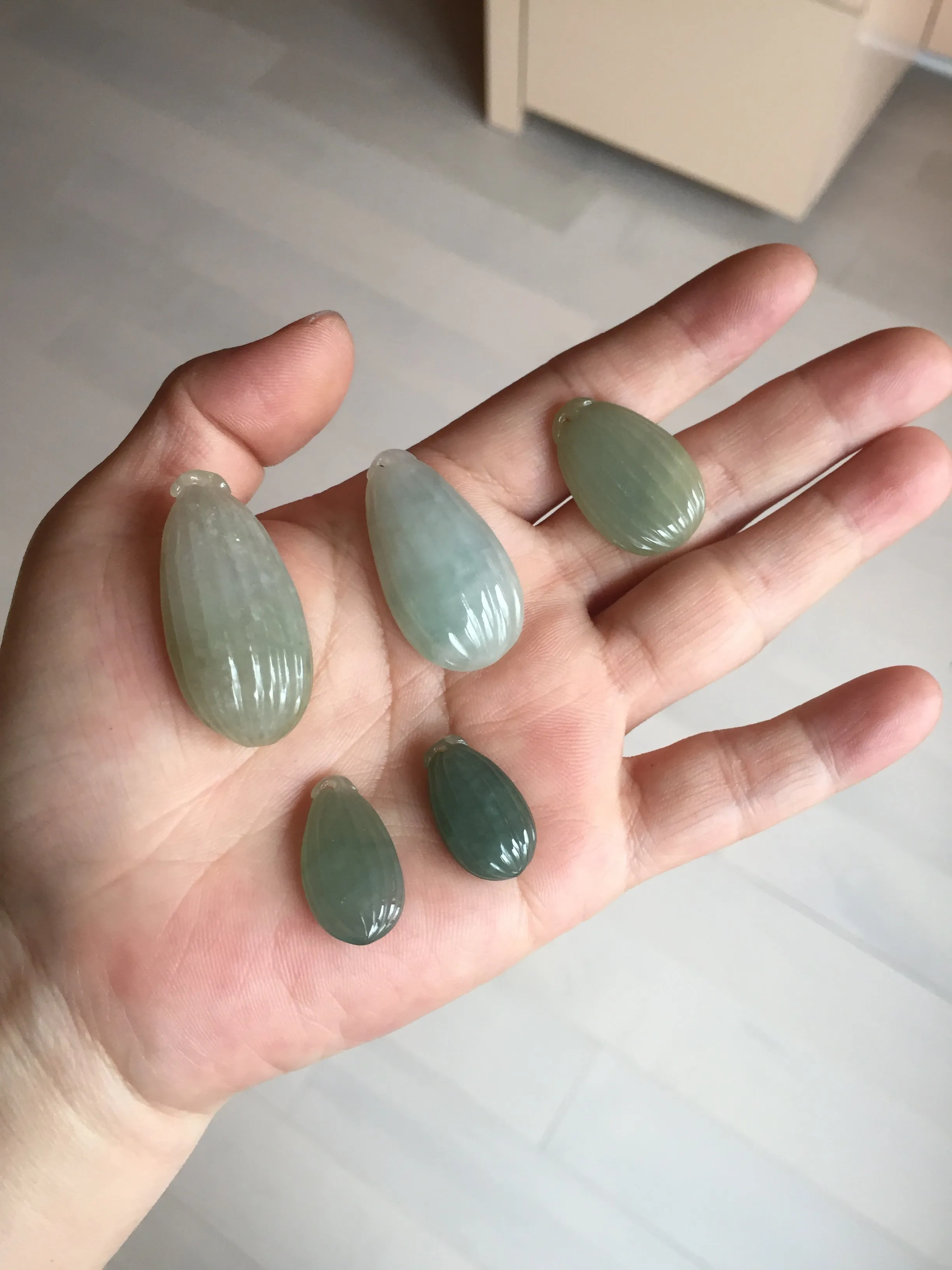 100% Natural type A light green/gray candied dates Jadeite Jade pendant AX155
