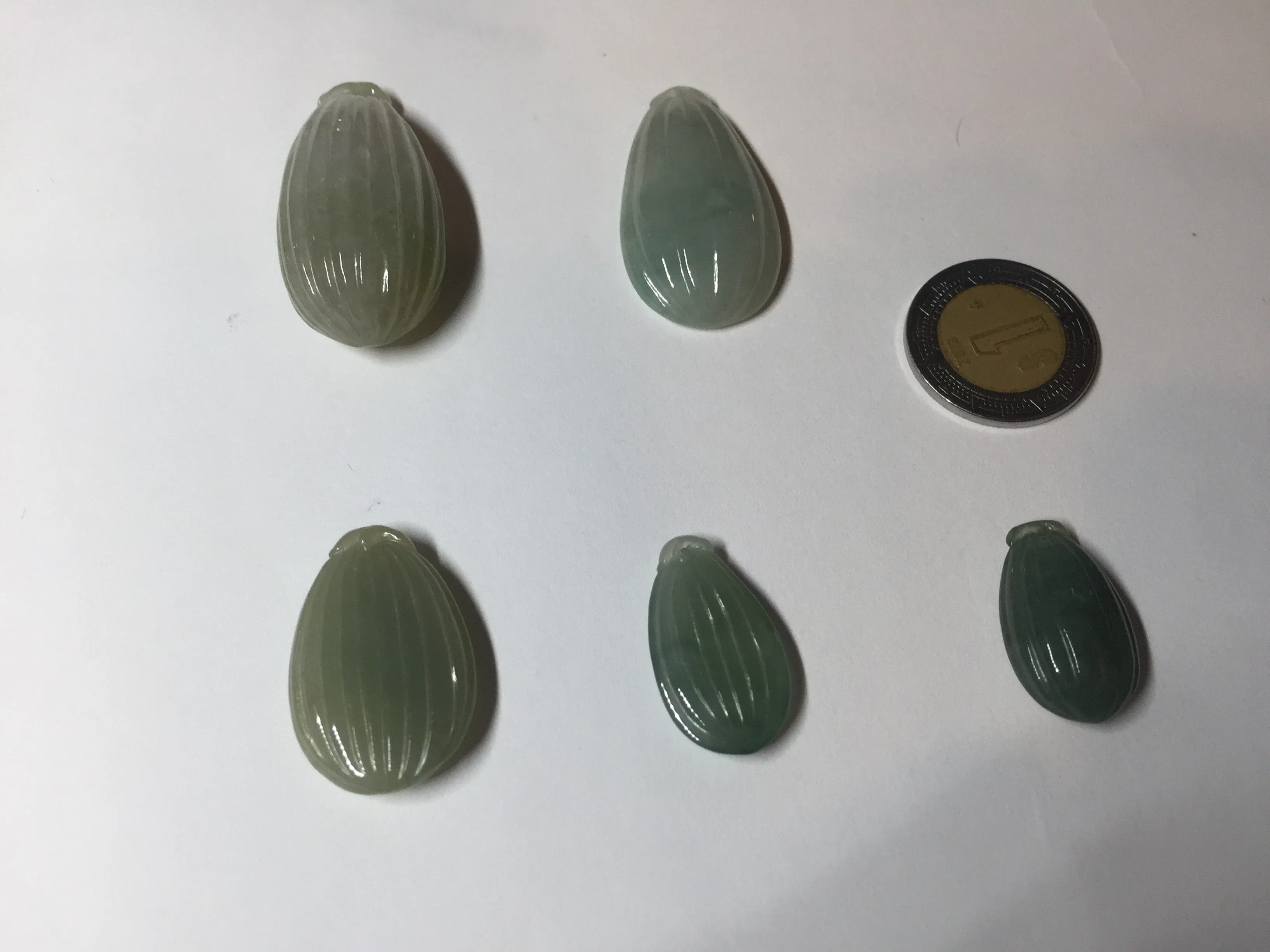 100% Natural type A light green/gray candied dates Jadeite Jade pendant AX155