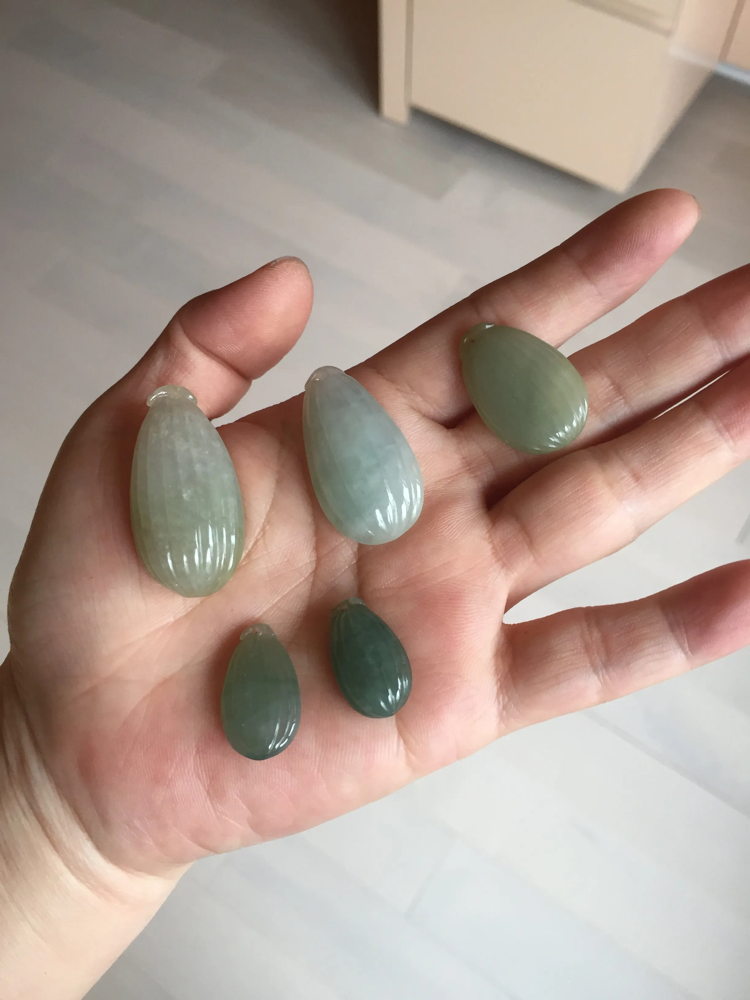 100% Natural type A light green/gray candied dates Jadeite Jade pendant AX155
