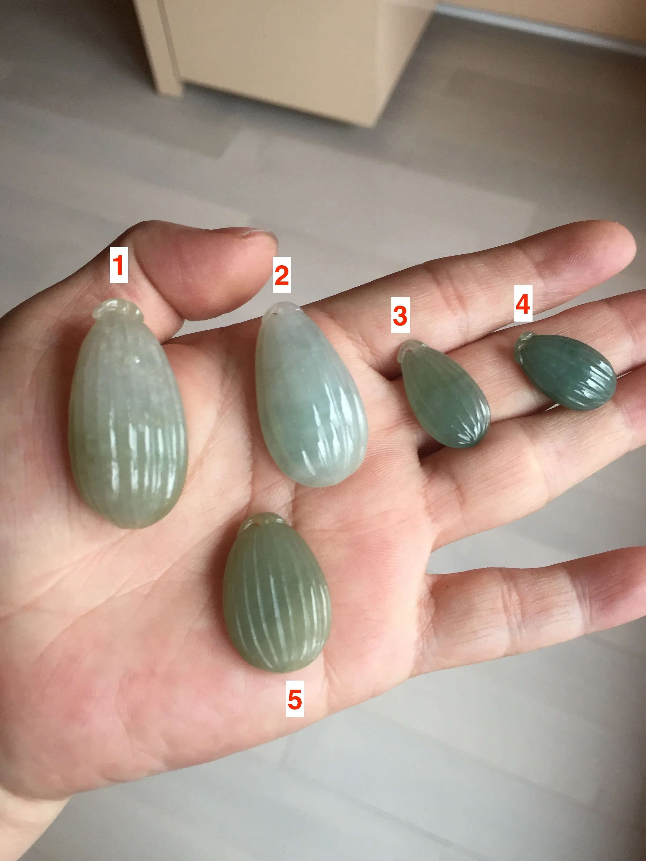 100% Natural type A light green/gray candied dates Jadeite Jade pendant AX155