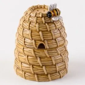 Bee Skep Salt and Pepper Shaker