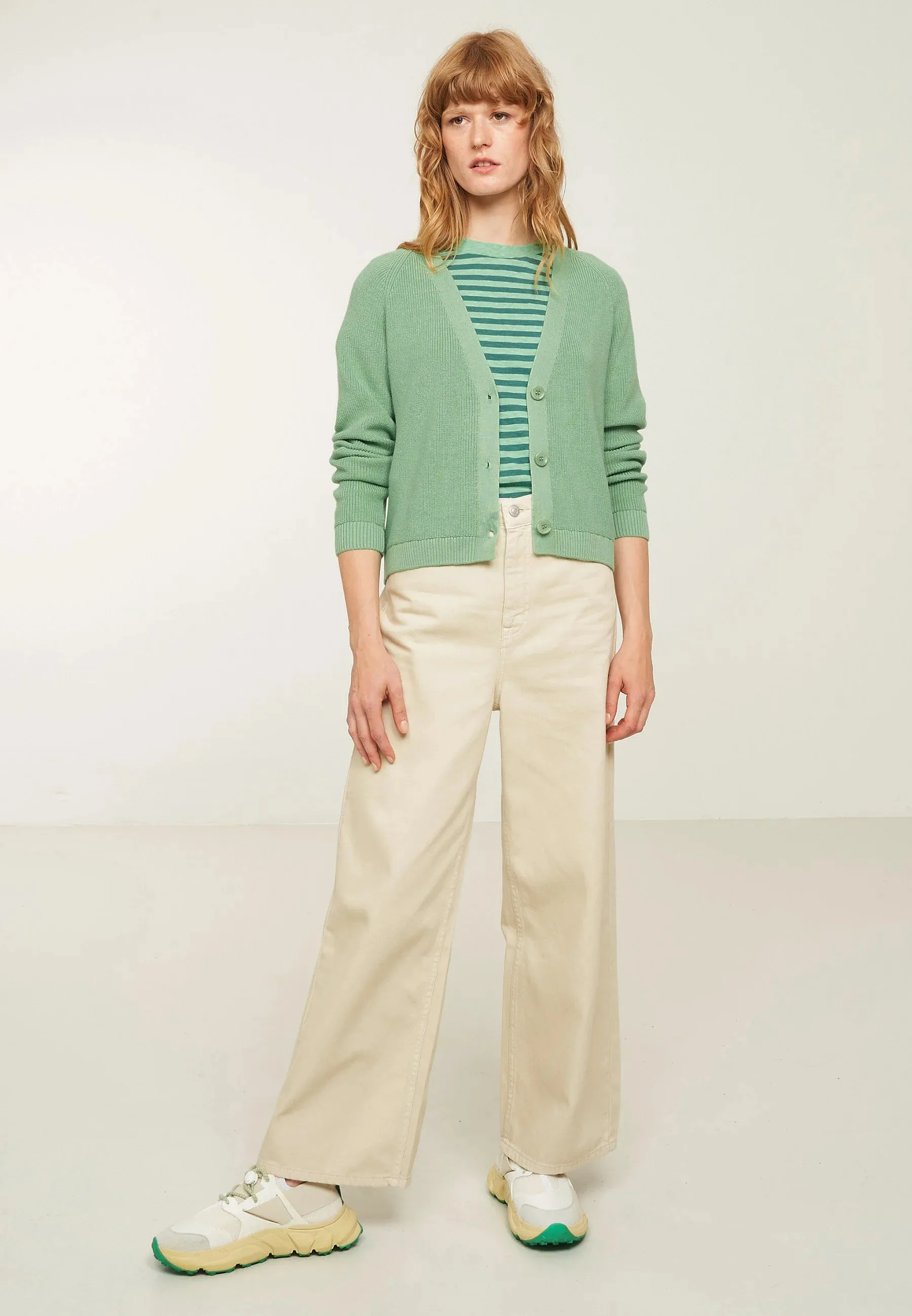 Cardigan PUYA sage green | recolution