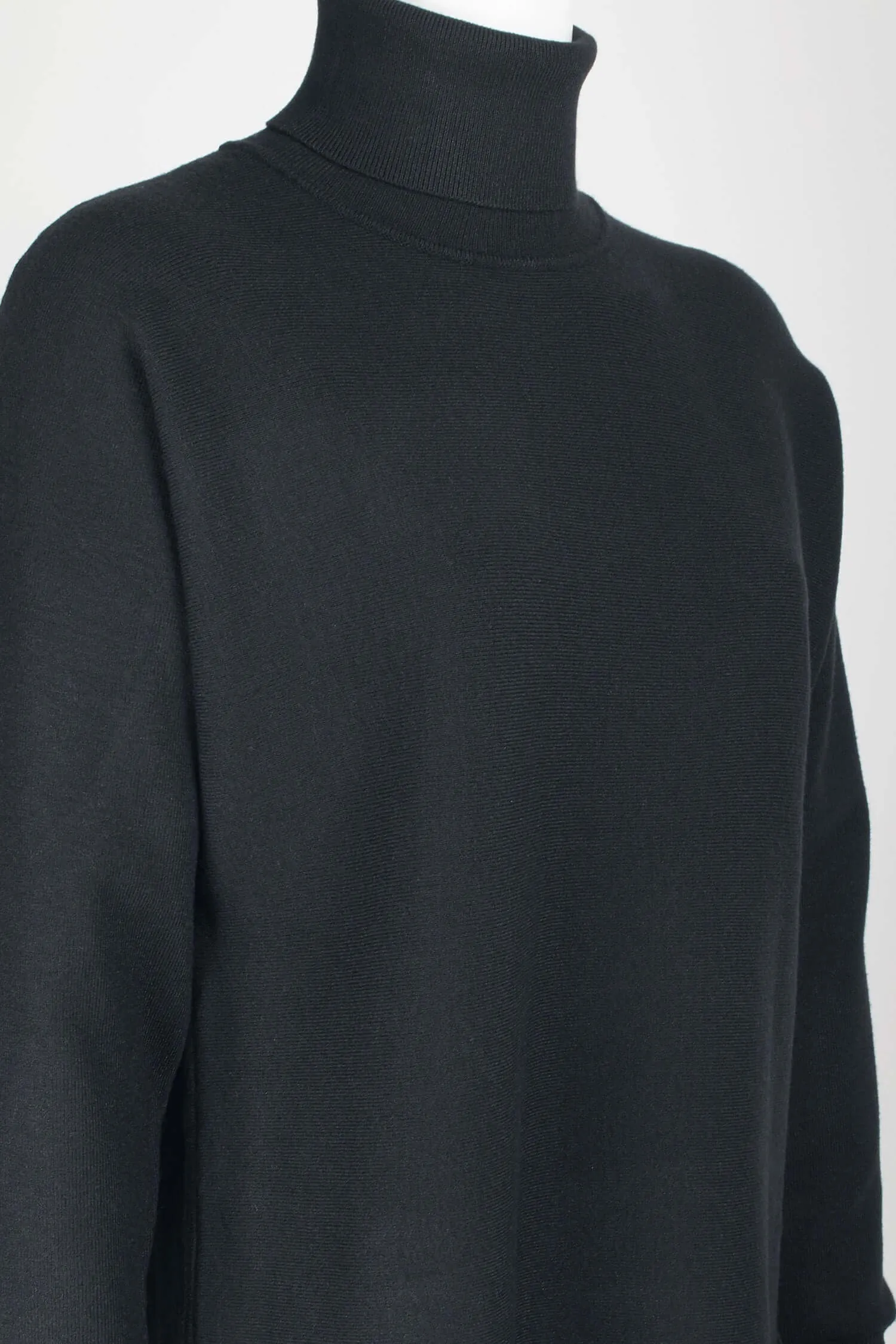 Carmen Marc Valvo High Neck Dolman Sleeve Elastic Cuff’s Fringe Detail Knit Top
