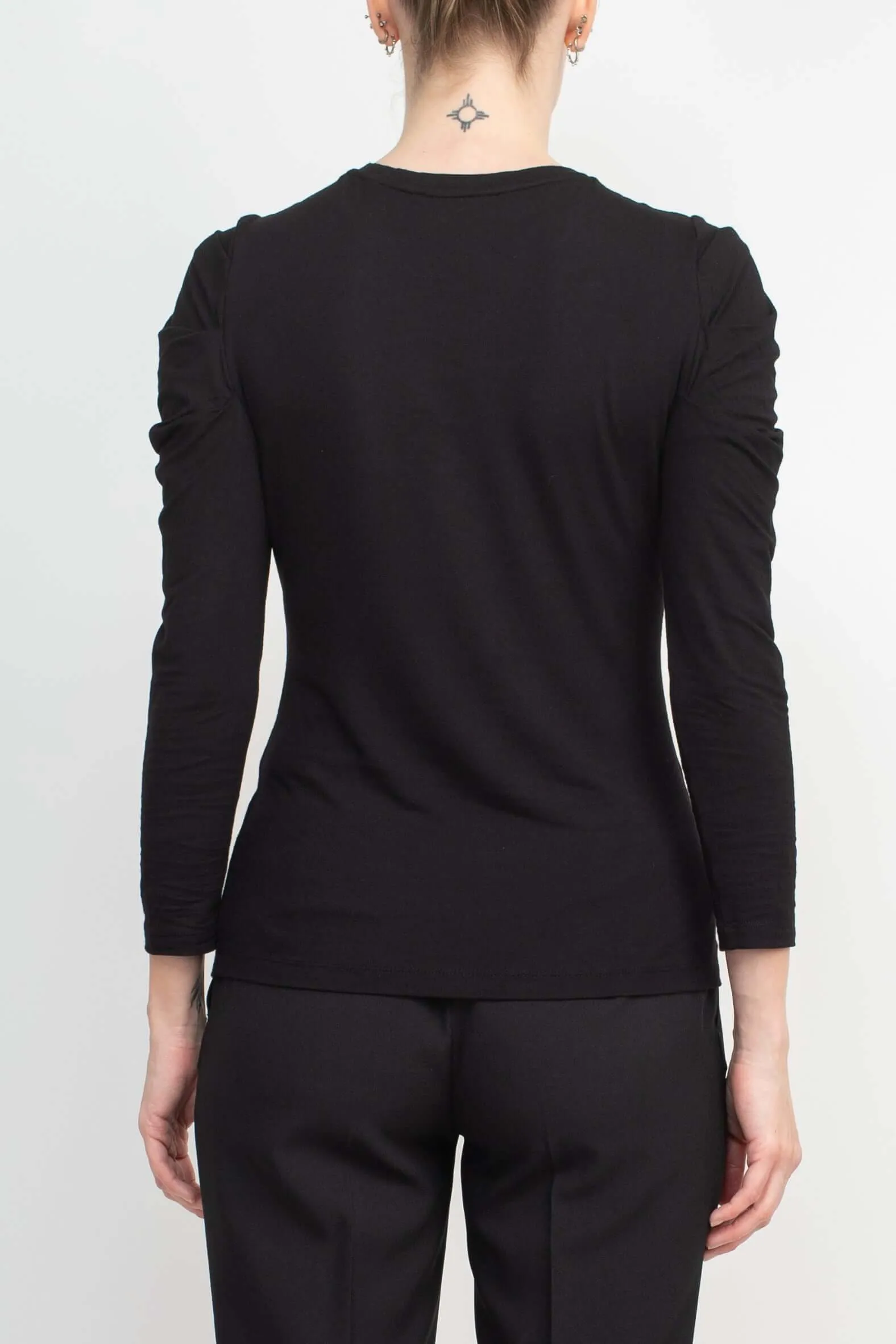 Catherine Malandrino Crew Neck Long Sleeve Ruched Shoulder Solid Knit Top