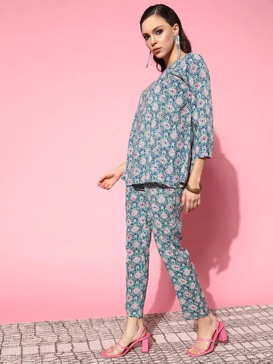 Women Teal Floral A Line Top With Pencil Pants