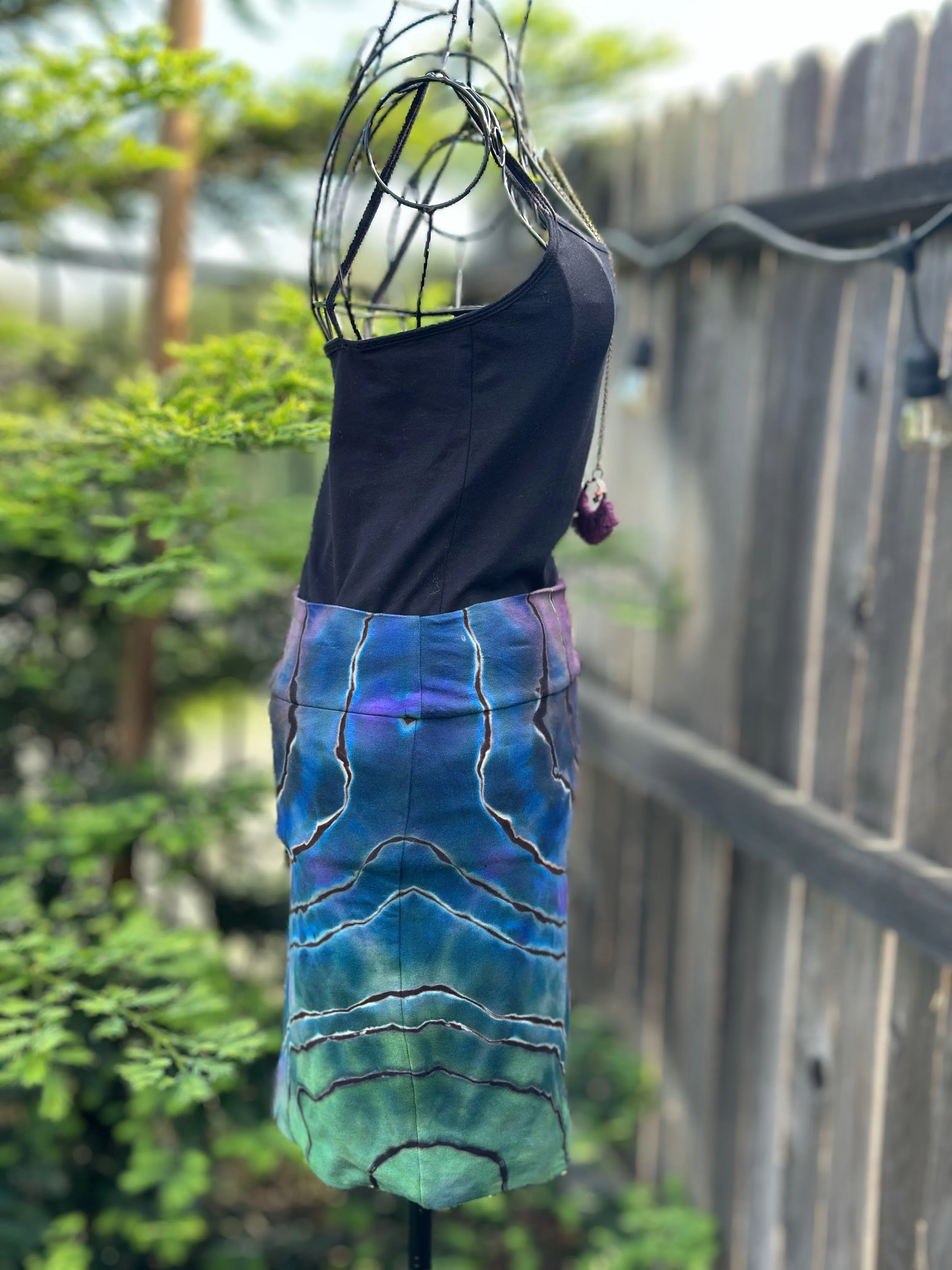 Women’s Medium Reverse Geode Mini Skirt in ‘Abalone’